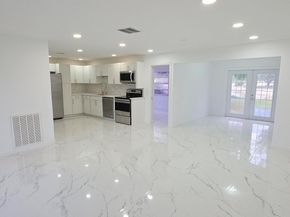 7112 Pine Manor Drive, Lake Worth FL 33467