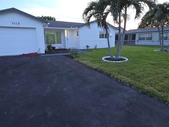 7112 Pine Manor Drive, Lake Worth FL 33467