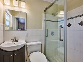 440 NW 37, Oakland Park FL 33309