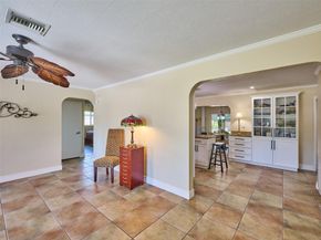 440 NW 37, Oakland Park FL 33309