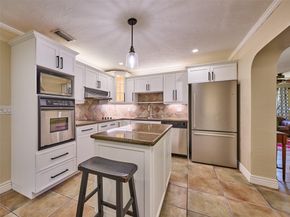 440 NW 37, Oakland Park FL 33309