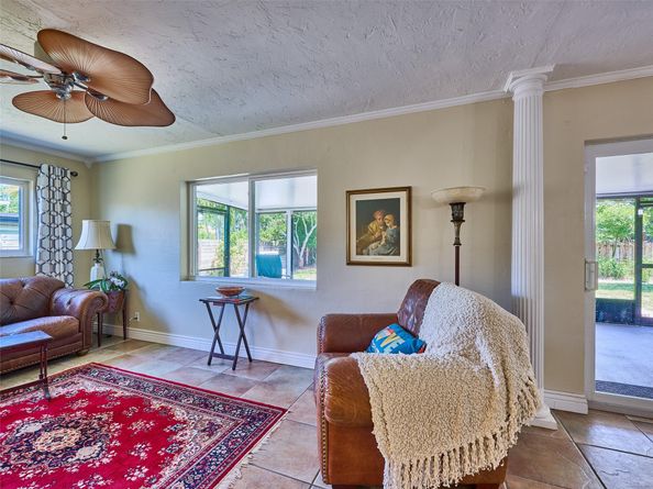 440 NW 37, Oakland Park FL 33309