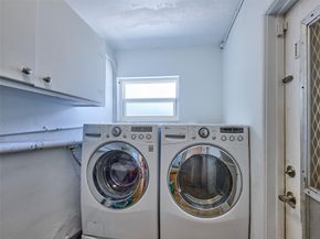 440 NW 37, Oakland Park FL 33309