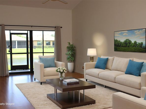 8365 Waterford Cir 8365, Tamarac FL 33321