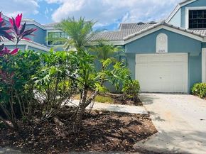 8365 Waterford Cir 8365, Tamarac FL 33321