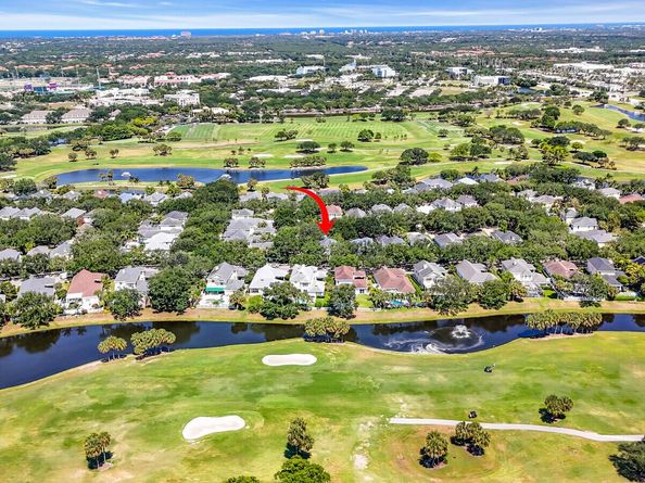 211 Barbados Drive, Jupiter FL 33458