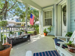211 Barbados Drive, Jupiter FL 33458