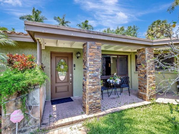 2360 SE 7th Drive, Pompano Beach FL 33062