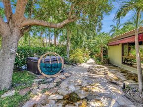 2360 SE 7th Drive, Pompano Beach FL 33062