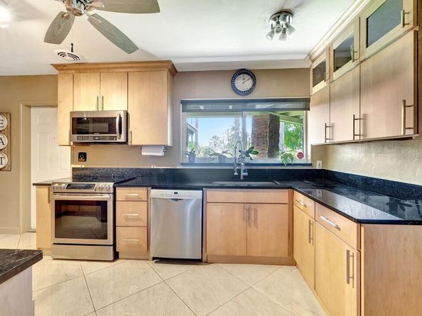 2360 SE 7th Drive, Pompano Beach FL 33062