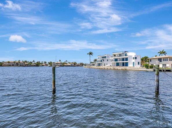 2360 SE 7th Drive, Pompano Beach FL 33062