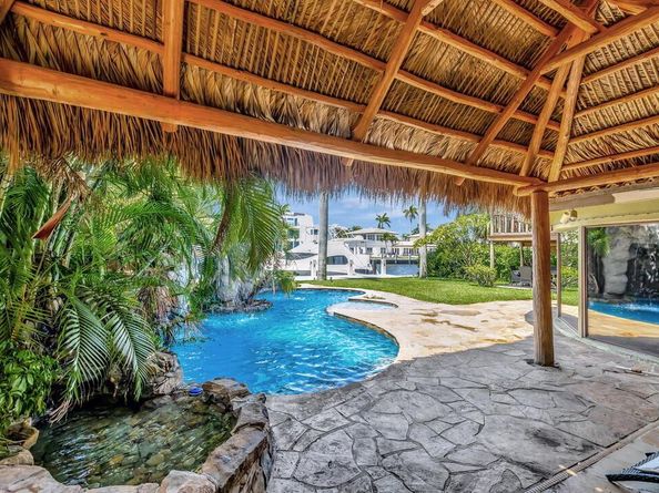 2360 SE 7th Drive, Pompano Beach FL 33062