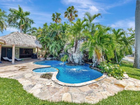 2360 SE 7th Drive, Pompano Beach FL 33062