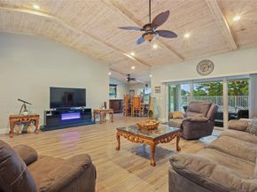 7626 NW 87th Ave, Tamarac FL 33321