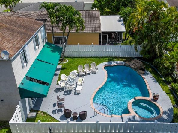 1220 SW 46th Ter, Deerfield Beach FL 33442