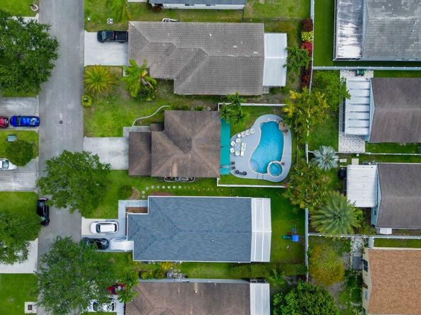 1220 SW 46th Ter, Deerfield Beach FL 33442