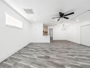 15 Crossings Cir G, Boynton Beach FL 33435