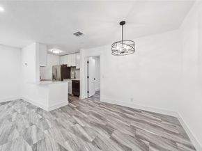 15 Crossings Cir G, Boynton Beach FL 33435