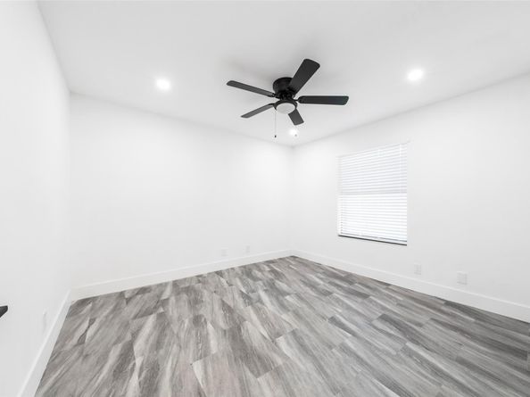 15 Crossings Cir G, Boynton Beach FL 33435