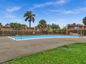 12 Toledo Ct 12, Fort Lauderdale FL 33324