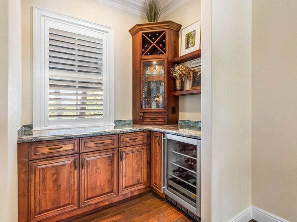 624 NE 3rd Ave, Boca Raton FL 33432