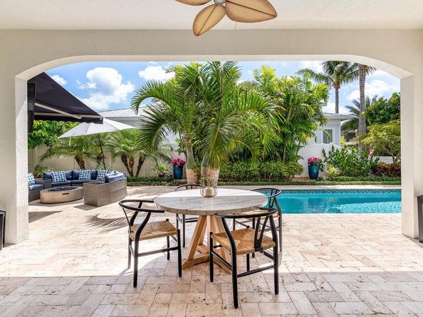 624 NE 3rd Ave, Boca Raton FL 33432