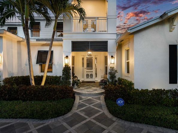624 NE 3rd Ave, Boca Raton FL 33432