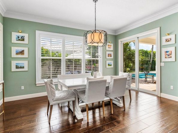 624 NE 3rd Ave, Boca Raton FL 33432