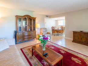 7448 Ashmont Cir 312, Tamarac FL 33321