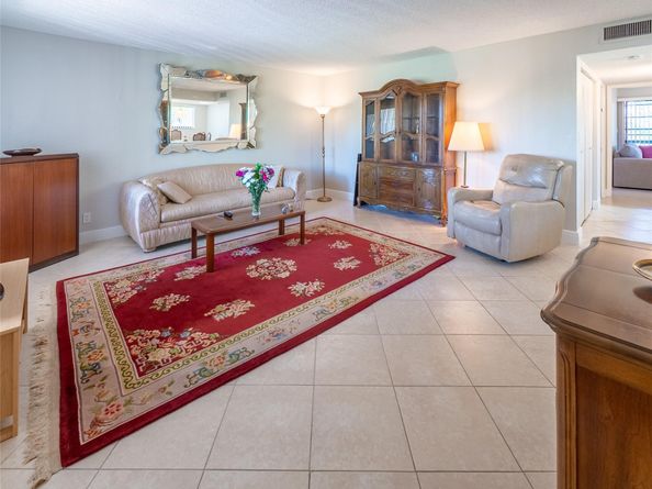 7448 Ashmont Cir 312, Tamarac FL 33321