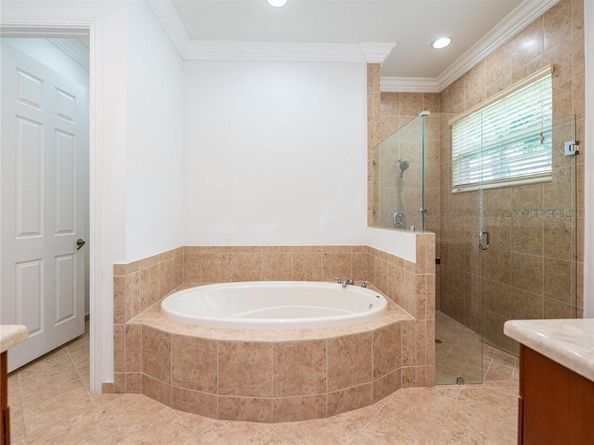 12415 NW 81st St, Parkland FL 33076