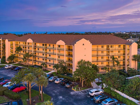 275 Palm Avenue A406, Jupiter FL 33477