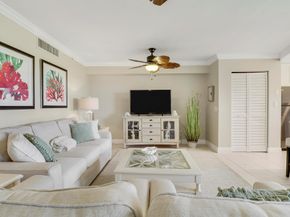 275 Palm Avenue A406, Jupiter FL 33477