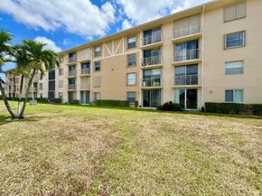 7145 Huntington Lane 102, Delray Beach FL 33446