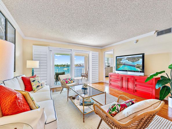 1051 Sugar Sands Boulevard 352, Riviera Beach FL 33404