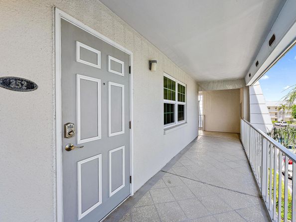 1051 Sugar Sands Boulevard 352, Riviera Beach FL 33404