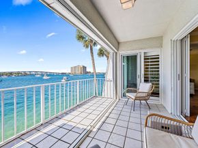 1051 Sugar Sands Boulevard 352, Riviera Beach FL 33404