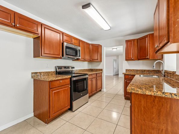 334 NW 12th Ave, Boca Raton FL 33486