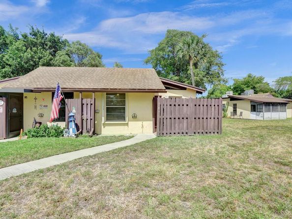 107 Fox Road 439, Hollywood FL 33024