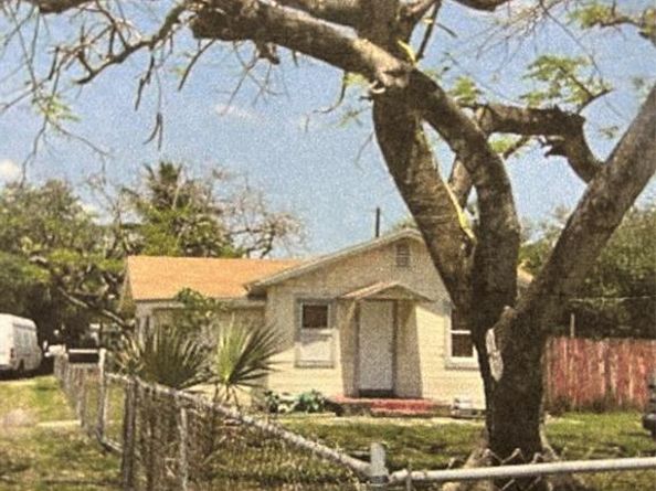 1201 NE 3   Avenue, Fort Lauderdale FL 33304