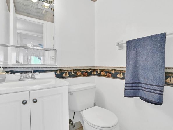 700 Village Green Court 221, Palm Springs FL 33461