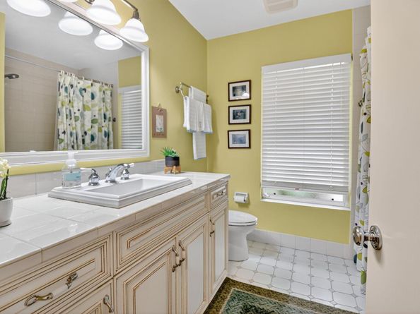 1095 Hibiscus Lane, Delray Beach FL 33444