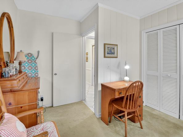 1095 Hibiscus Lane, Delray Beach FL 33444