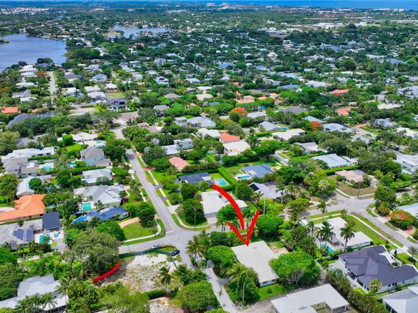 1095 Hibiscus Lane, Delray Beach FL 33444