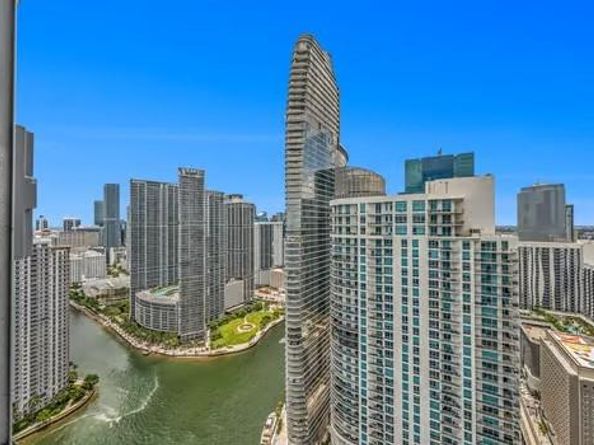 325 S Biscayne Blvd UPH14, Miami FL 33131