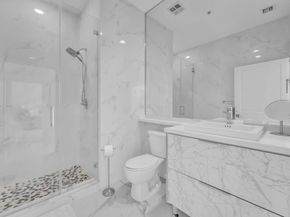 325 S Biscayne Blvd UPH14, Miami FL 33131