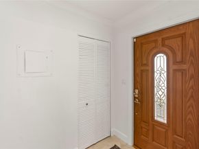 261 SE 8th St, Pompano Beach FL 33060