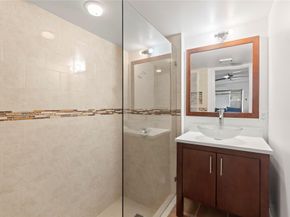 261 SE 8th St, Pompano Beach FL 33060