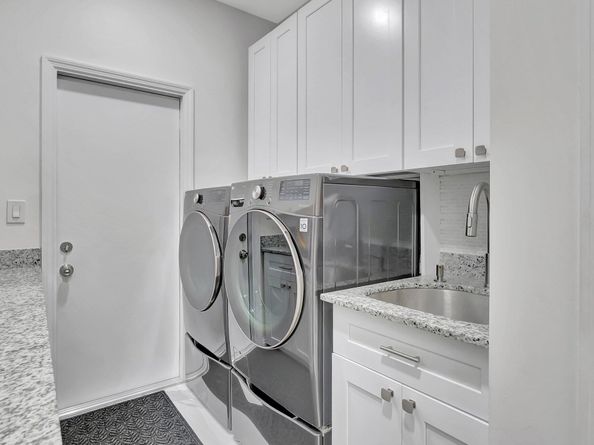 299 NW 10th Court, Boca Raton FL 33486