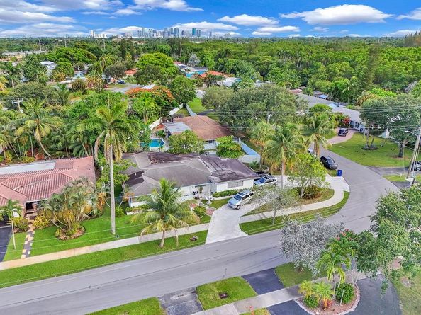 2732 NW 9th Ter, Wilton Manors FL 33311